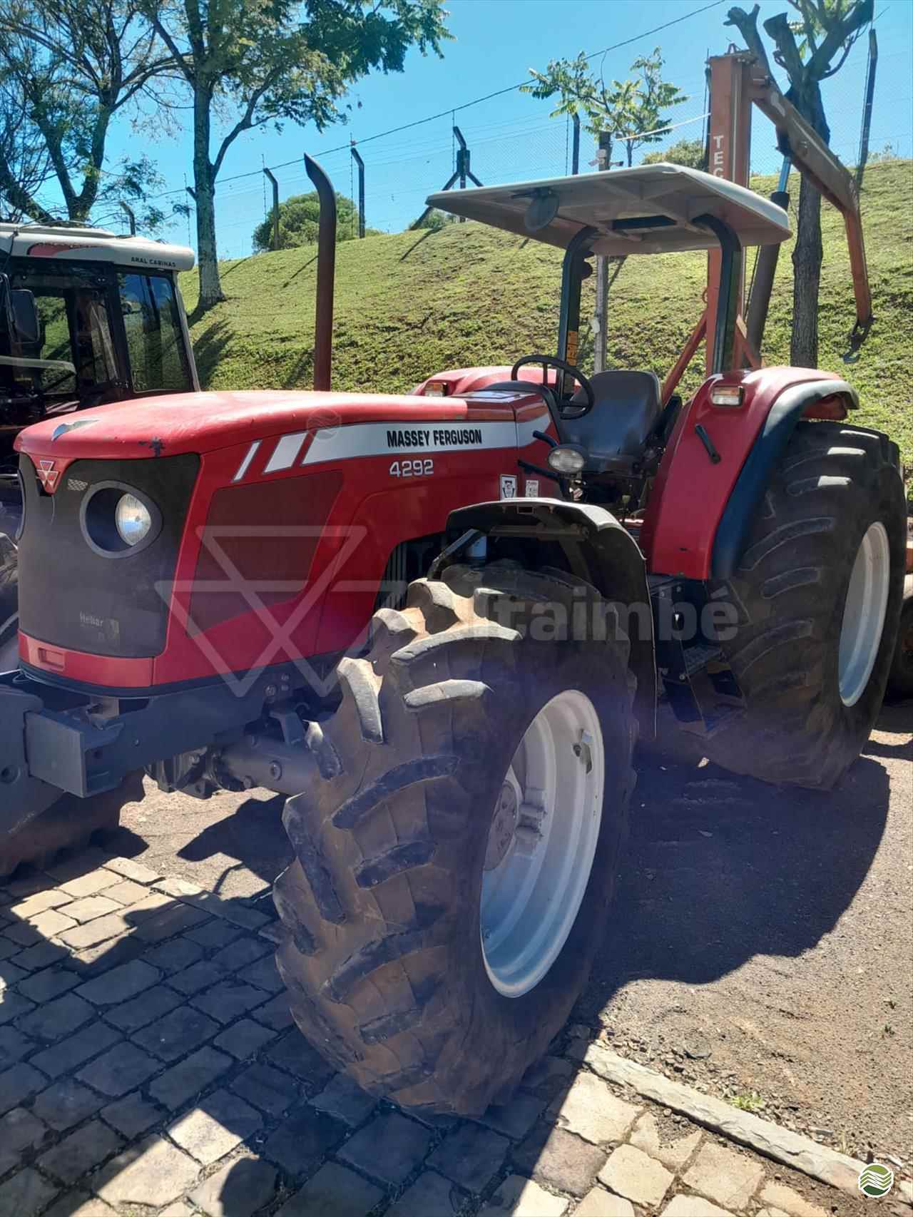 TRATOR MASSEY FERGUSON MF 4292 Tração 4x4 Itaimbé Máquinas - Massey - Matriz SANTA MARIA RIO GRANDE DO SUL RS